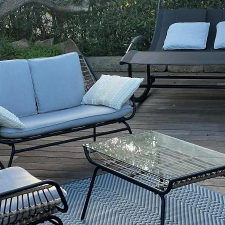 Californian Pool Daire Gassin